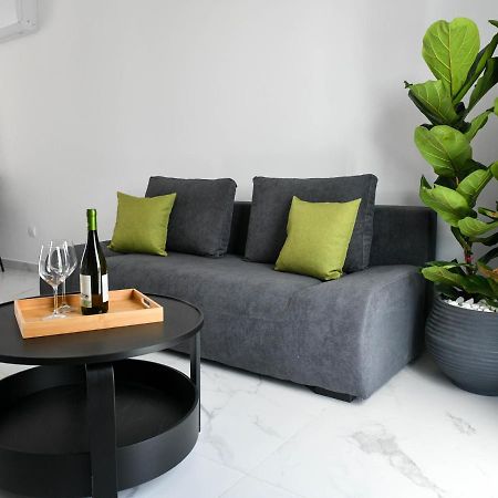 The Room, Suite 15, Leda Gardens Paphos Luaran gambar