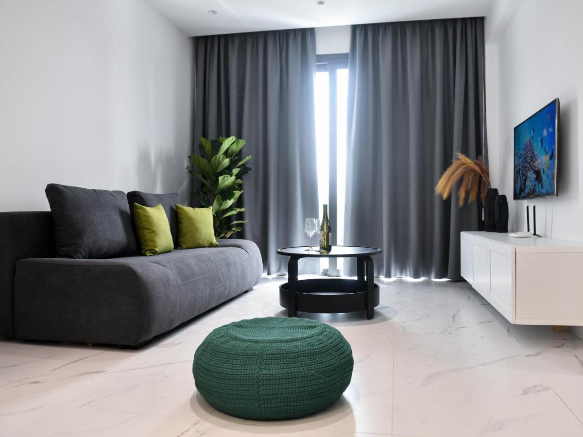 The Room, Suite 15, Leda Gardens Paphos Luaran gambar